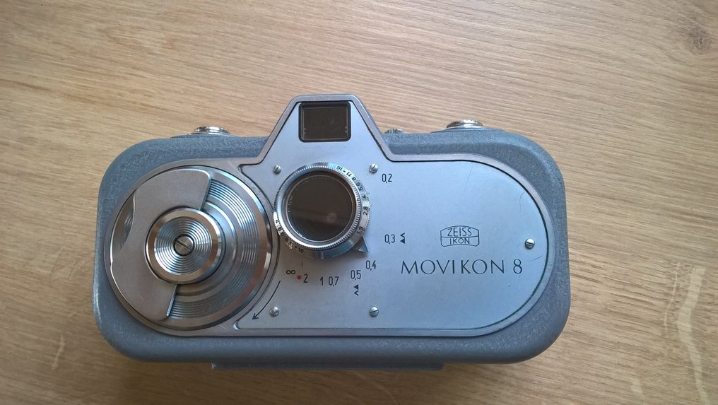 zeiss ikon movikon 8