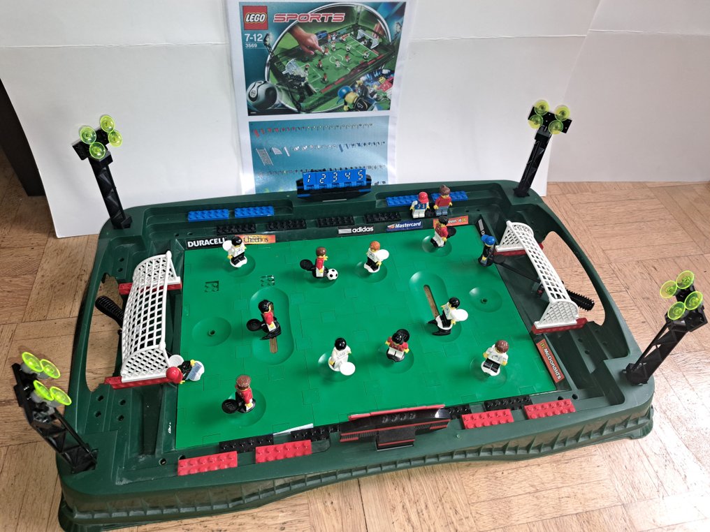 LEGO - - 3569 - soccer field 2000-present Catawiki