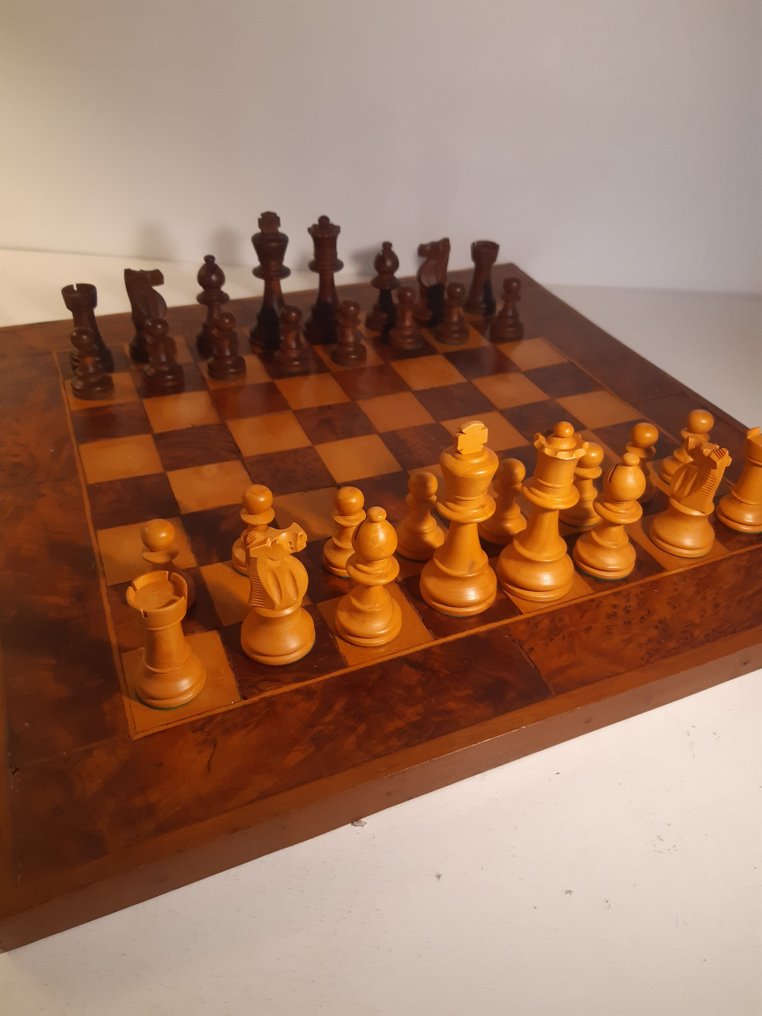 Classic Games Collection Inlaid Wood Chess Set With 3 King 