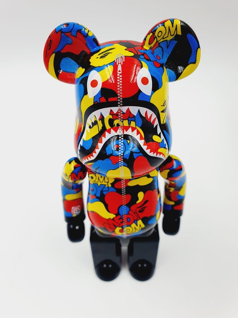 Bearbrick bape hotsell camo shark