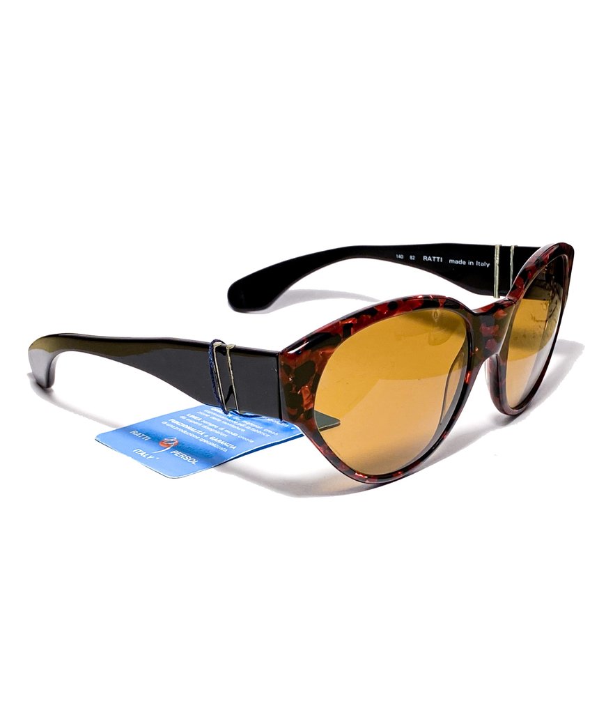 Persol stock shop