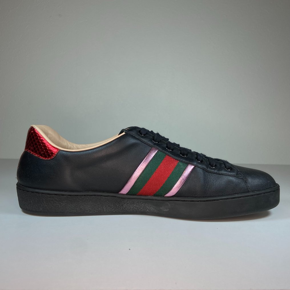 Gucci - Gucci Ace 'Black Flames' Sneakers - Size: Shoes / - Catawiki