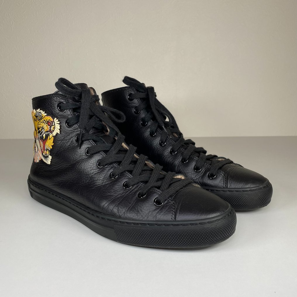 Gucci on sale scarpe tigre