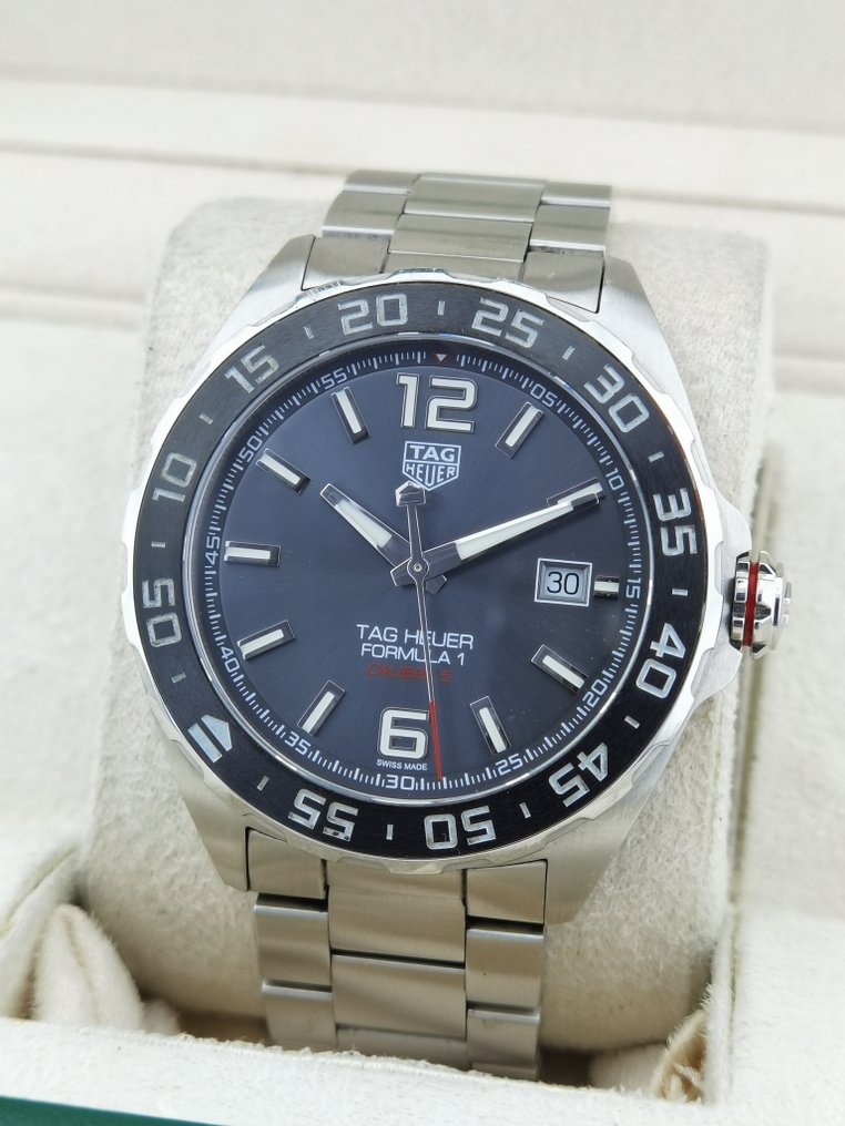 Tag heuer hotsell formula 1 2011