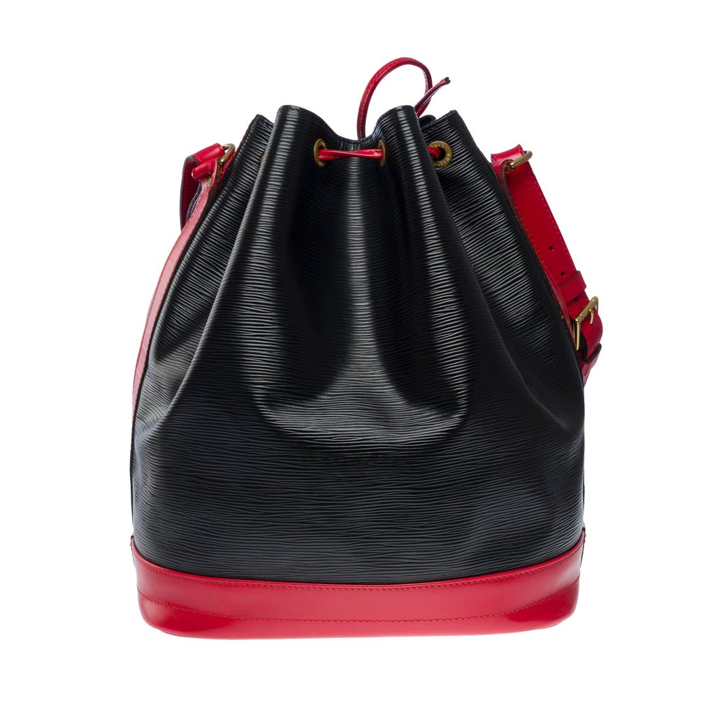 Sold at Auction: Louis Vuitton, LOUIS VUITTON 'NOE GM' RED EPI LEATHER  BUCKET BAG