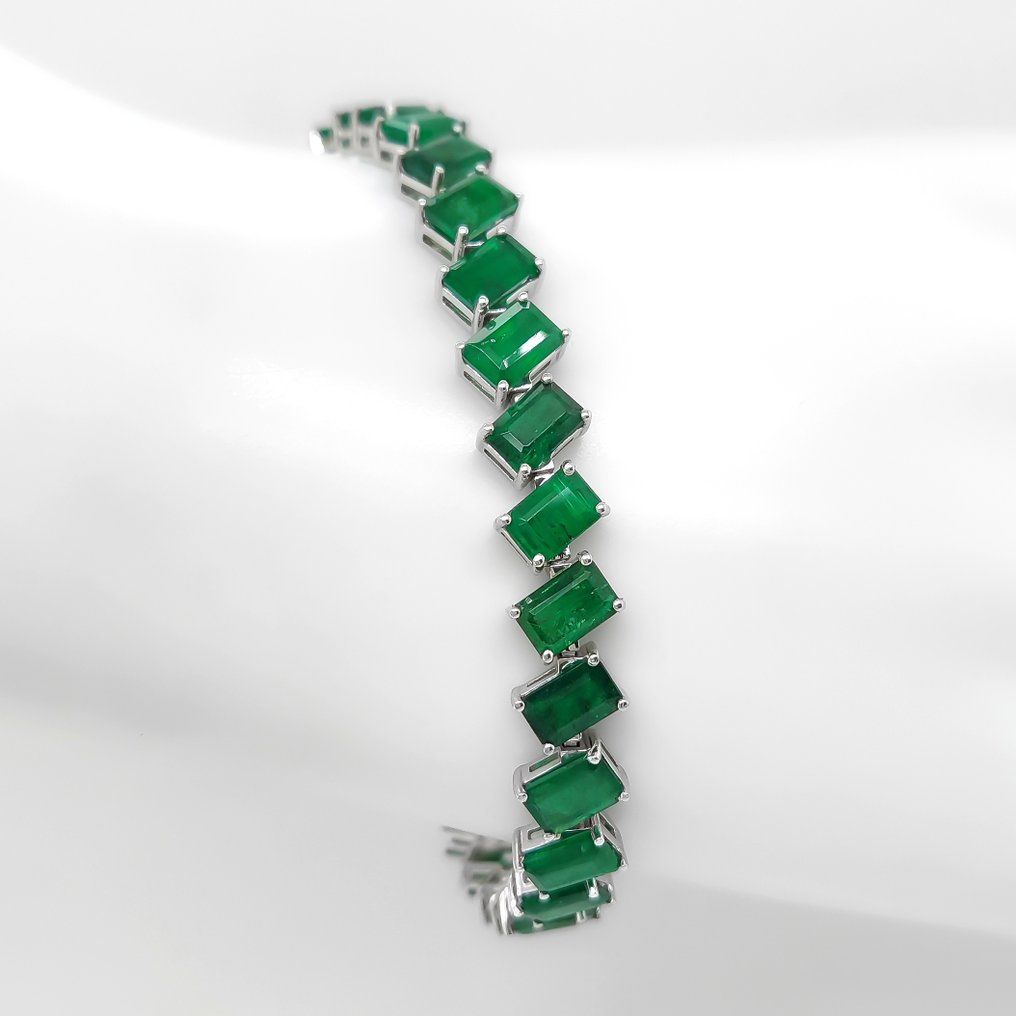 22.02 Carat Emerald Bracelet - 14 kt. White gold - Bracelet - Catawiki