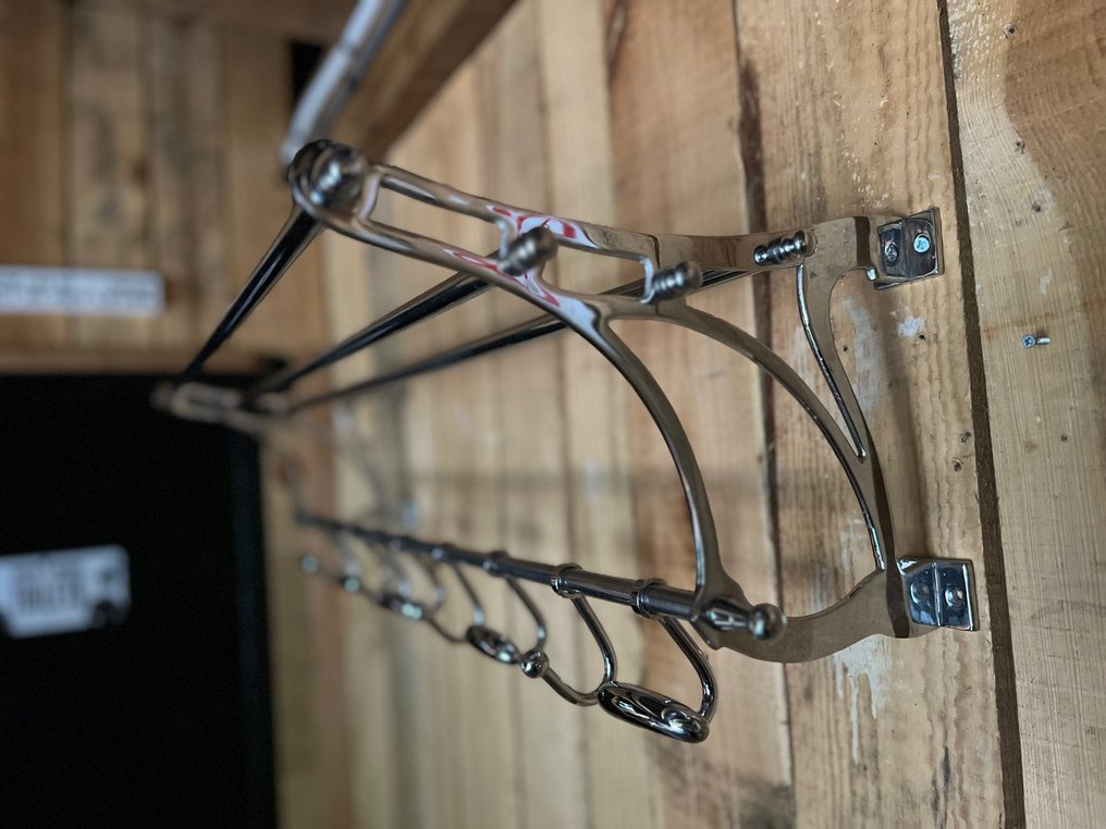 Coat rack (1) Art Deco metal (chrome) Catawiki