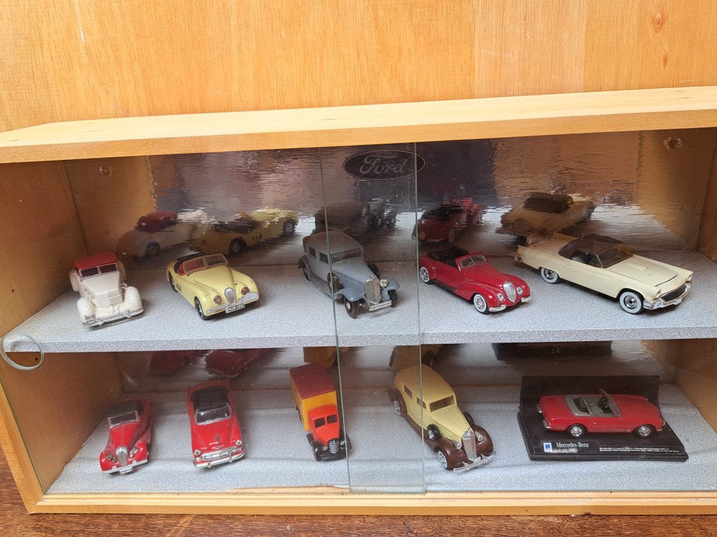 Solido - 1:43 - 10 Verzameling modelautos - Catawiki