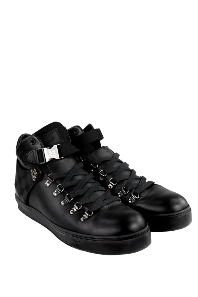 Louis Vuitton Sneakers - Size: Shoes / EU 42 - Catawiki