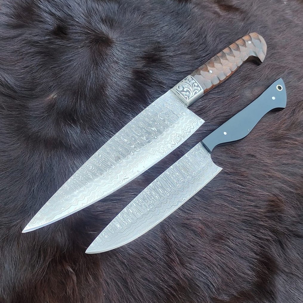 Two Custom made Chef Knives, exclusive handles, engraved Catawiki