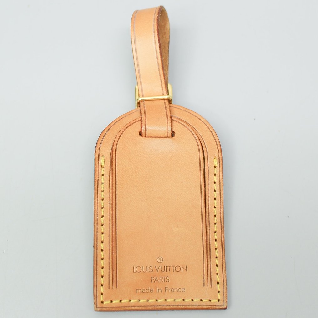Louis Vuitton - Lock, Key & Name Luggage Tag & Poignet - - Catawiki
