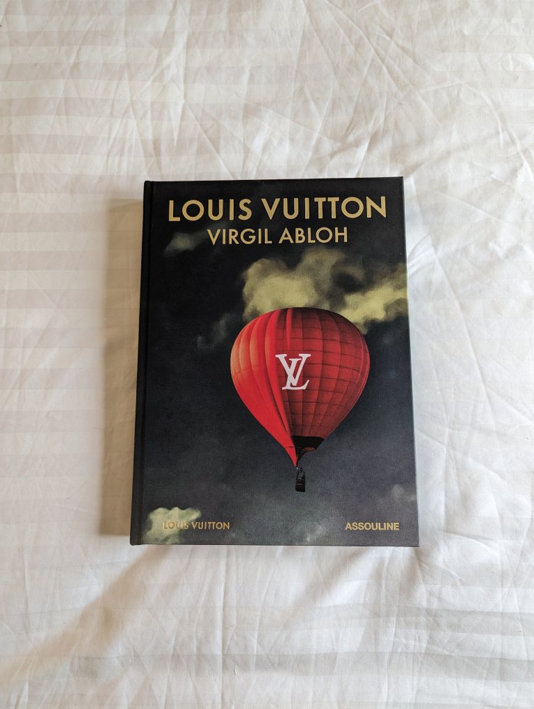 Sold at Auction: Louis Vuitton Hot Air Balloon