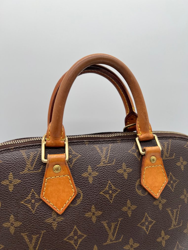 Louis Vuitton - Alma - Handbag - Catawiki