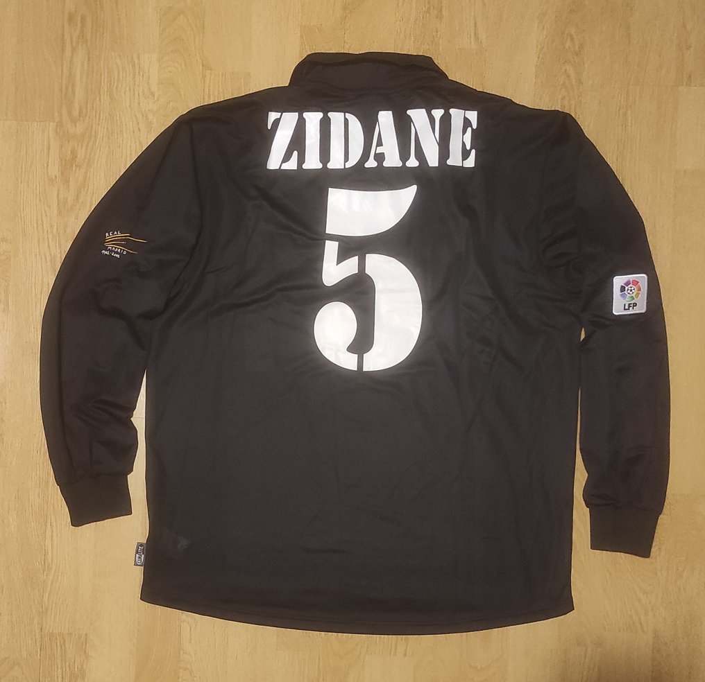 zidane 2002 real madrid jersey