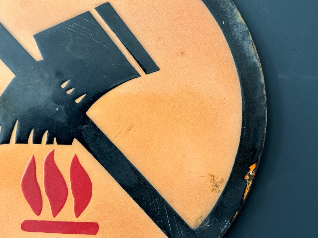 Highly Flammable Water SIGN Enamel sign metal Catawiki