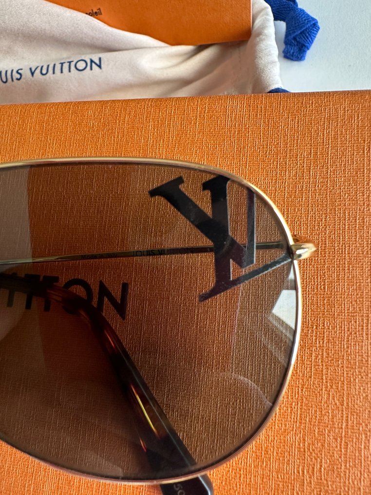 Louis Vuitton Glasses - Catawiki