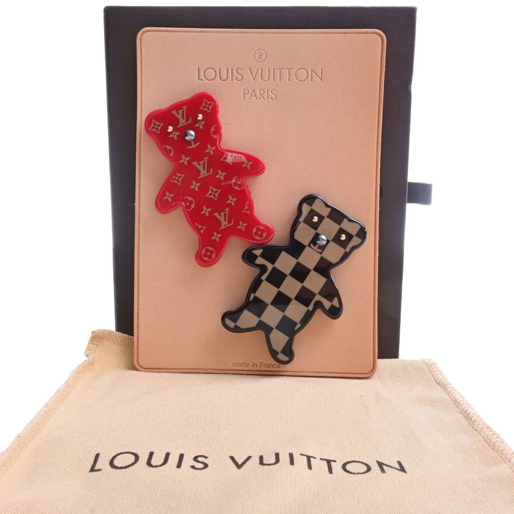 Louis Vuitton Accessories Auction - Catawiki