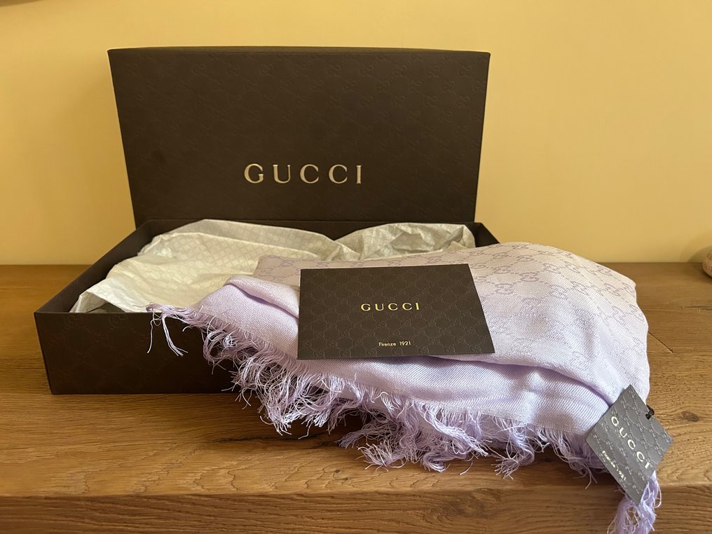 Gucci Scarf Catawiki