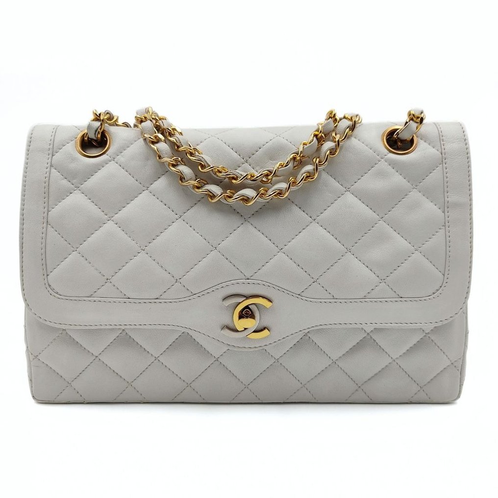 Chanel - Timeless Classic Flap Medium Shoulder bag - Catawiki