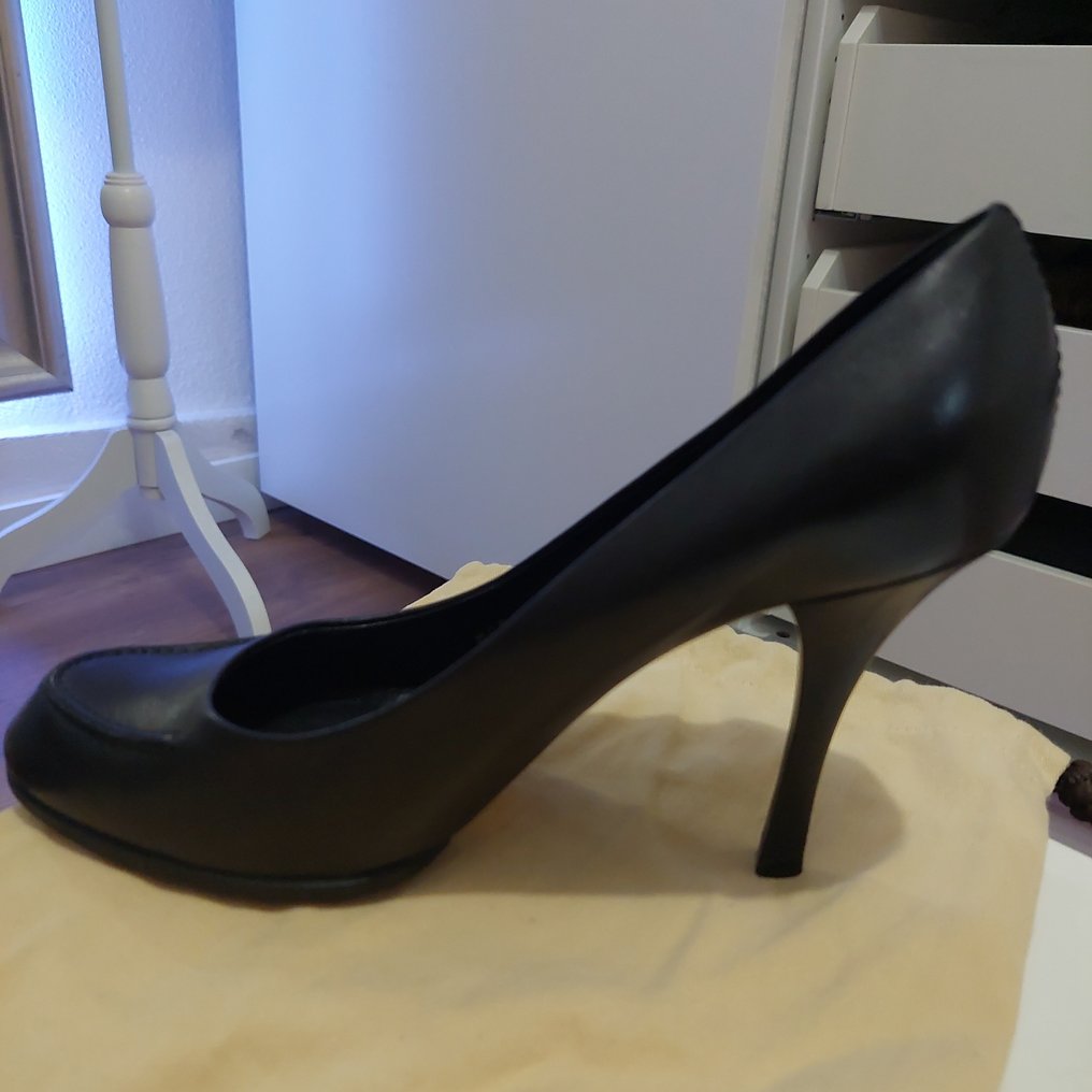 Louis Vuitton - Open-toe shoes, Pumps - Size: Shoes / EU 38 - Catawiki
