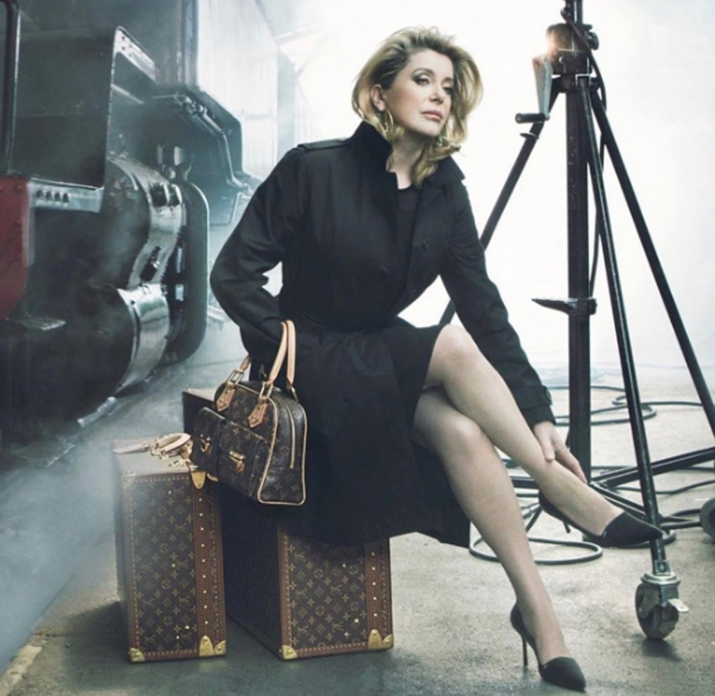 Louis Vuitton Louis Vuitton Manhattan Bags & Handbags for Women