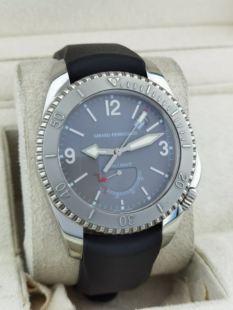 Girard perregaux hotsell sea hawk 2