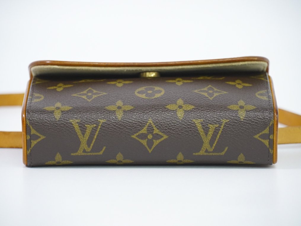 Louis Vuitton - Pochette Florentine M51855 Belt pouch - Catawiki