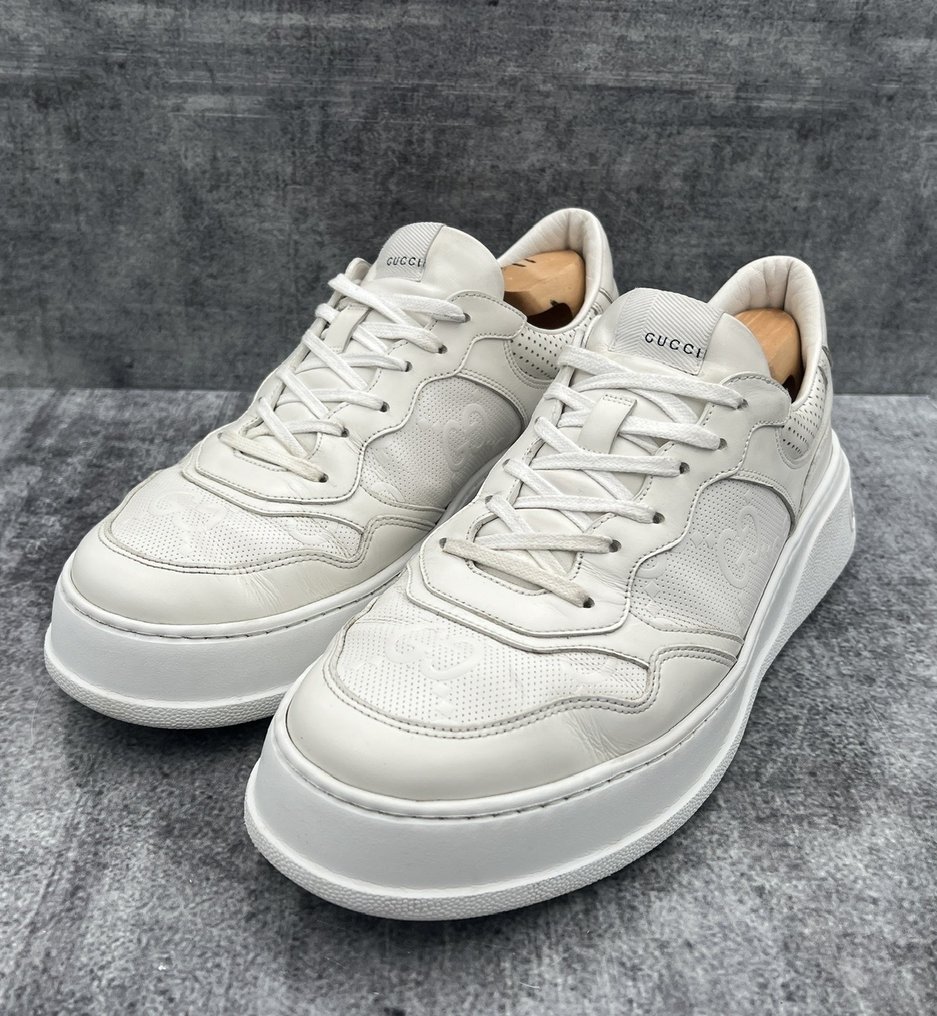 Gucci sales sneakers uk