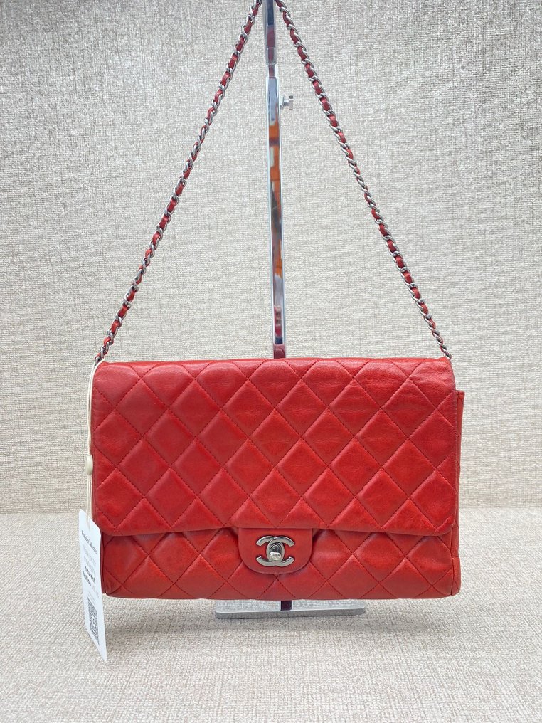 Chanel – Timeless Medium Flap Bag – Shoulder bag
