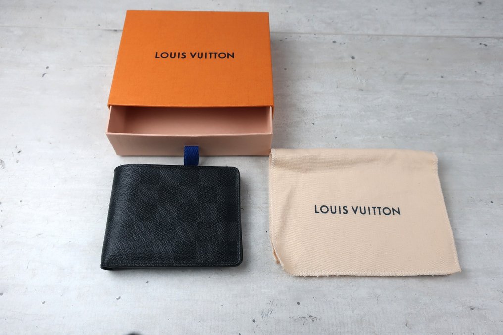 Louis Vuitton - Slender Card Wallet - Wallet - Catawiki