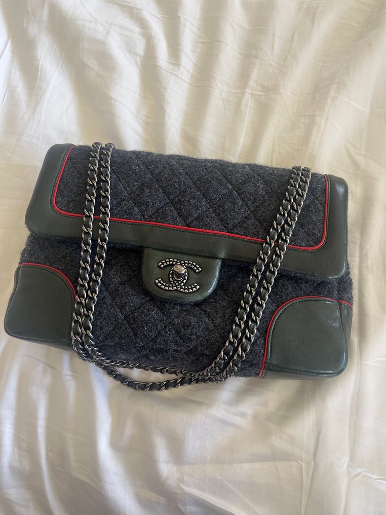 Chanel - Timeless/Classique Crossbody bag - Catawiki