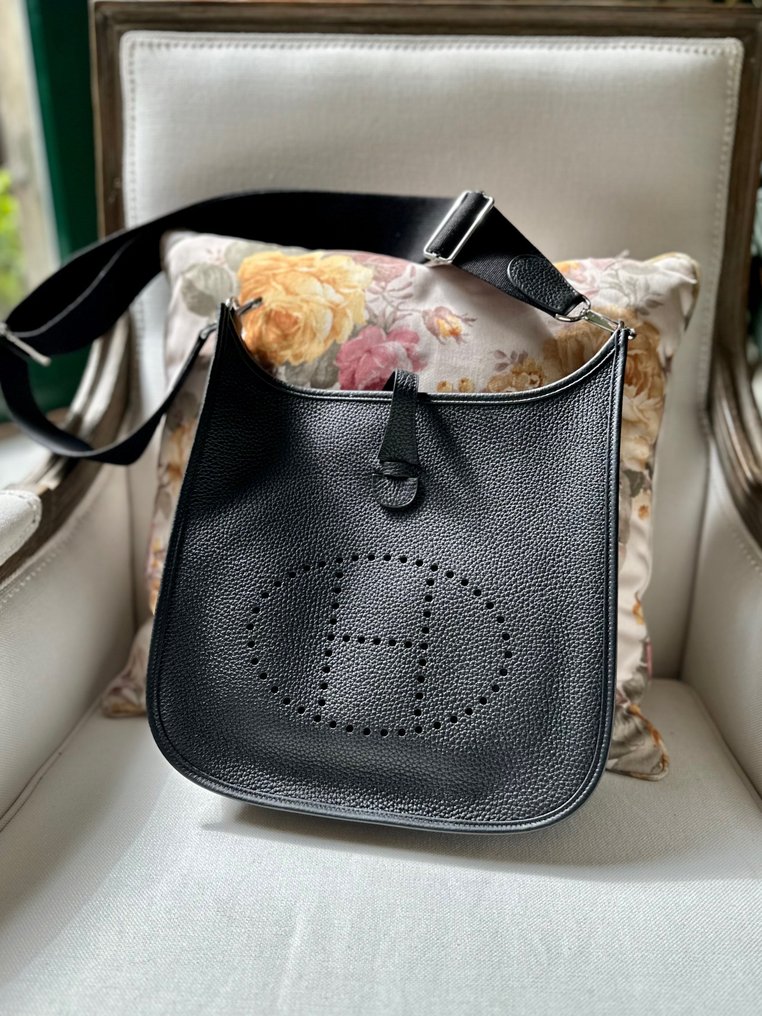 Hermès - Evelyne Crossbody bag - Catawiki