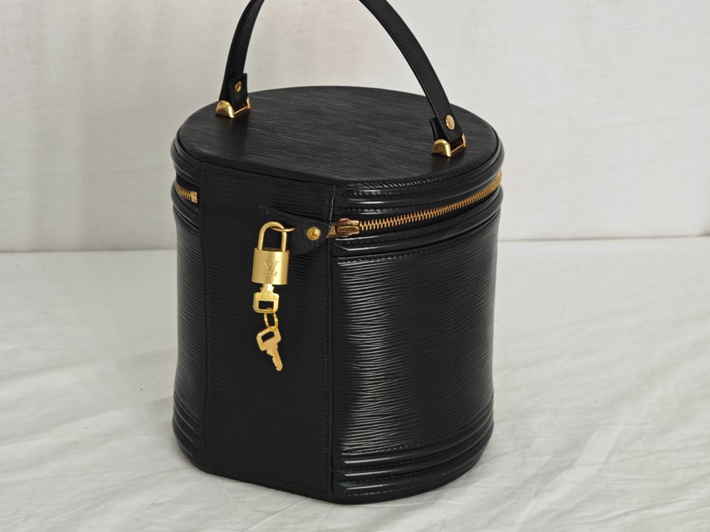 Louis Vuitton Limited Edition Cannes Bag