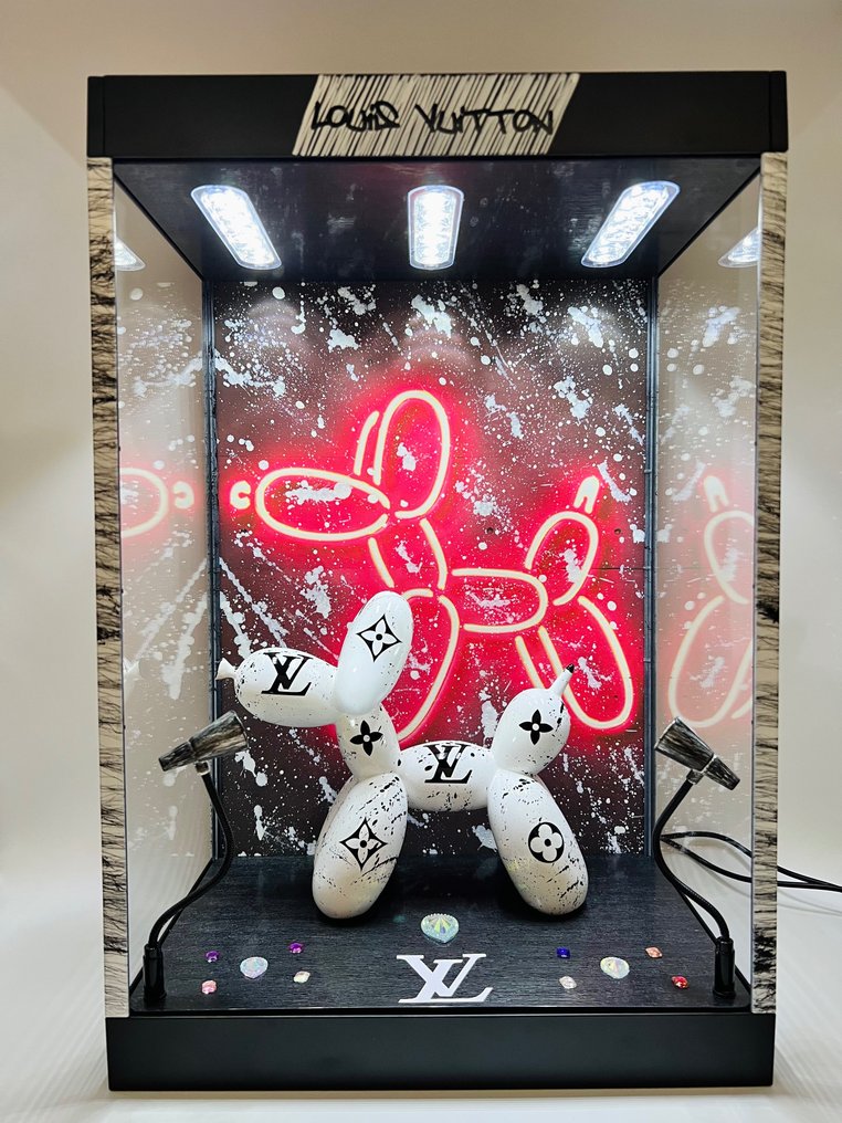ORIMA Pop Art - BALLOON DOG Light Effect led Showcase vs - Catawiki