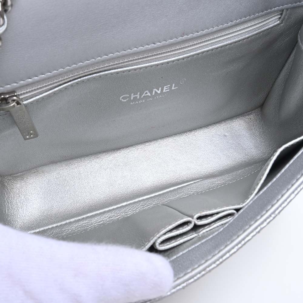 Chanel - Boy Handbags - Catawiki