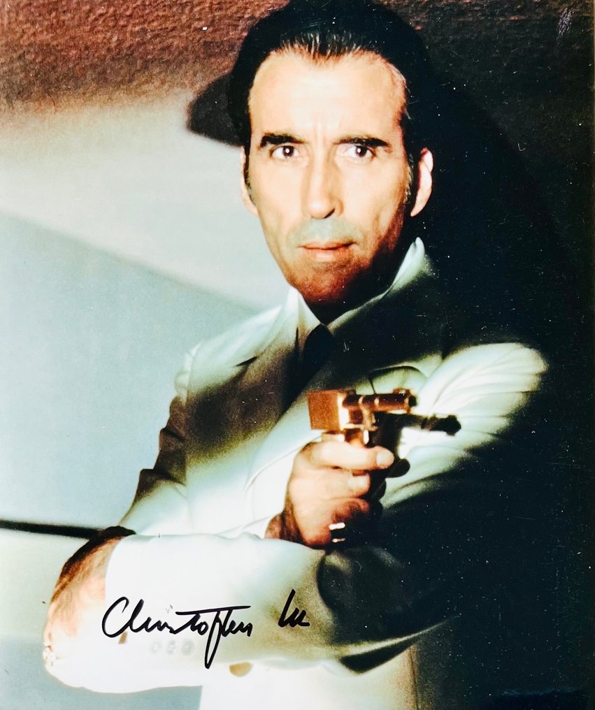 James Bond 007: The Man with the Golden Gun - Signed by Christopher Lee ...