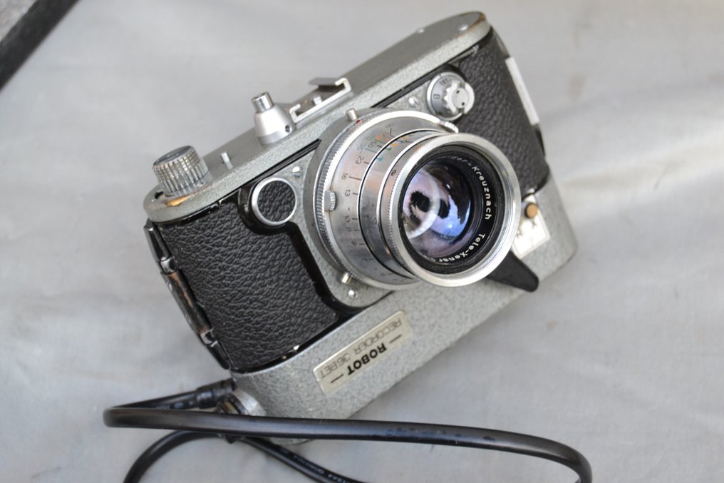 Robot recorder 36BET Analogue camera Catawiki