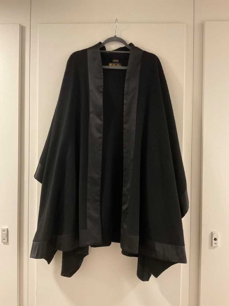 Loro Piana - Coat - Catawiki
