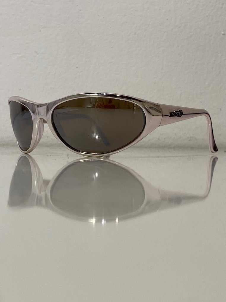 Arnette raven shop
