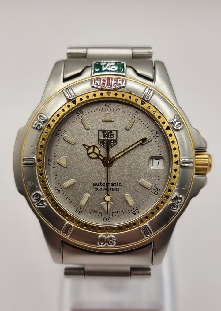 TAG Heuer Professional 4000 Series Automatic 200M