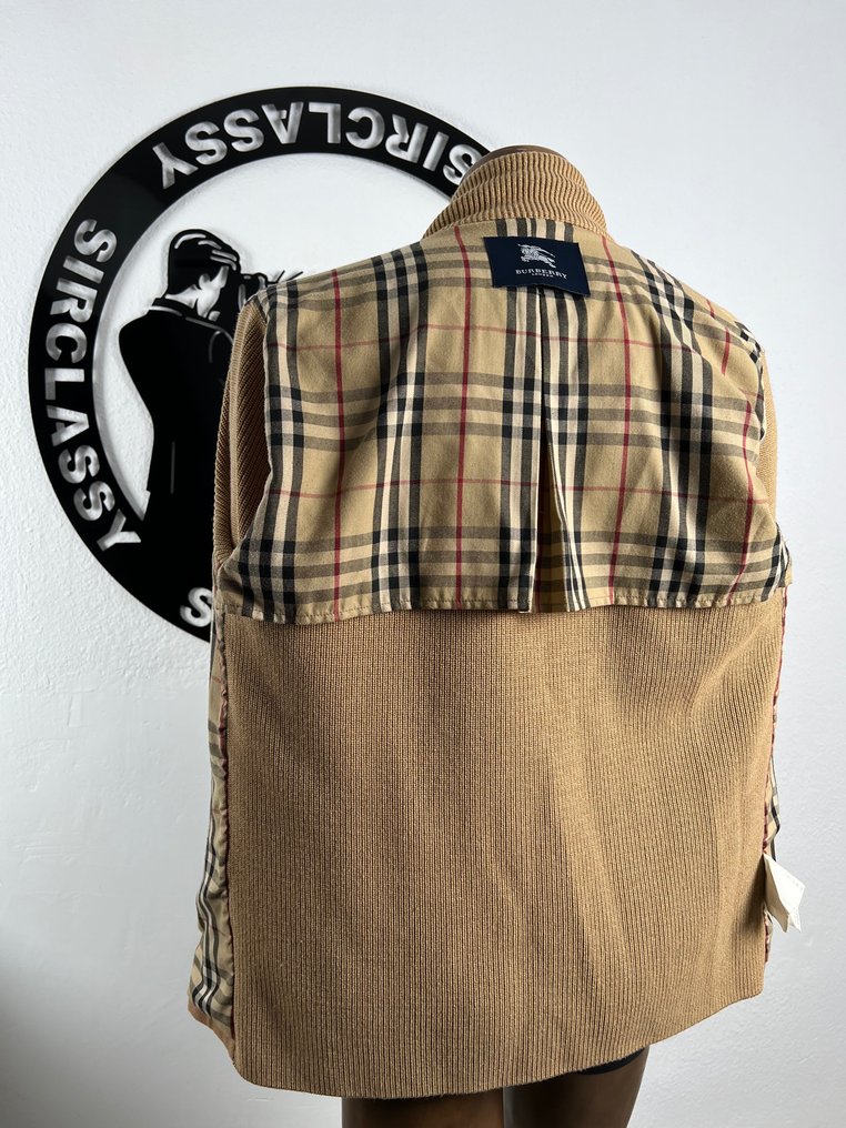 Burberry abrigo wikipedia clearance