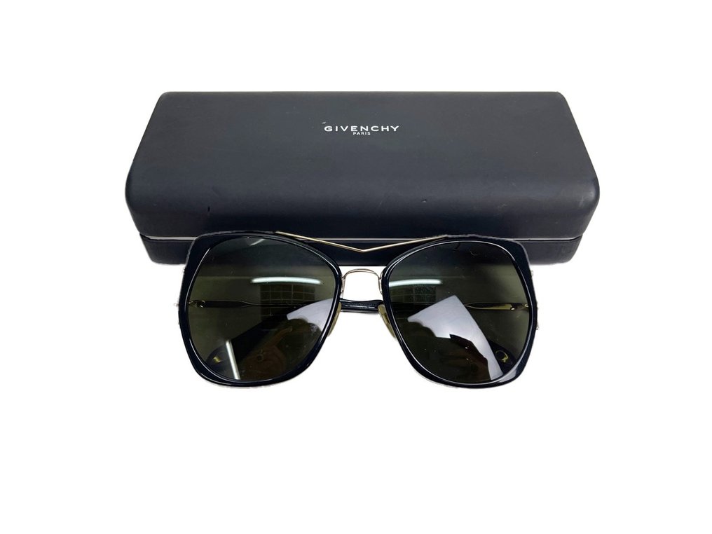 Occhiali da clearance sole givenchy