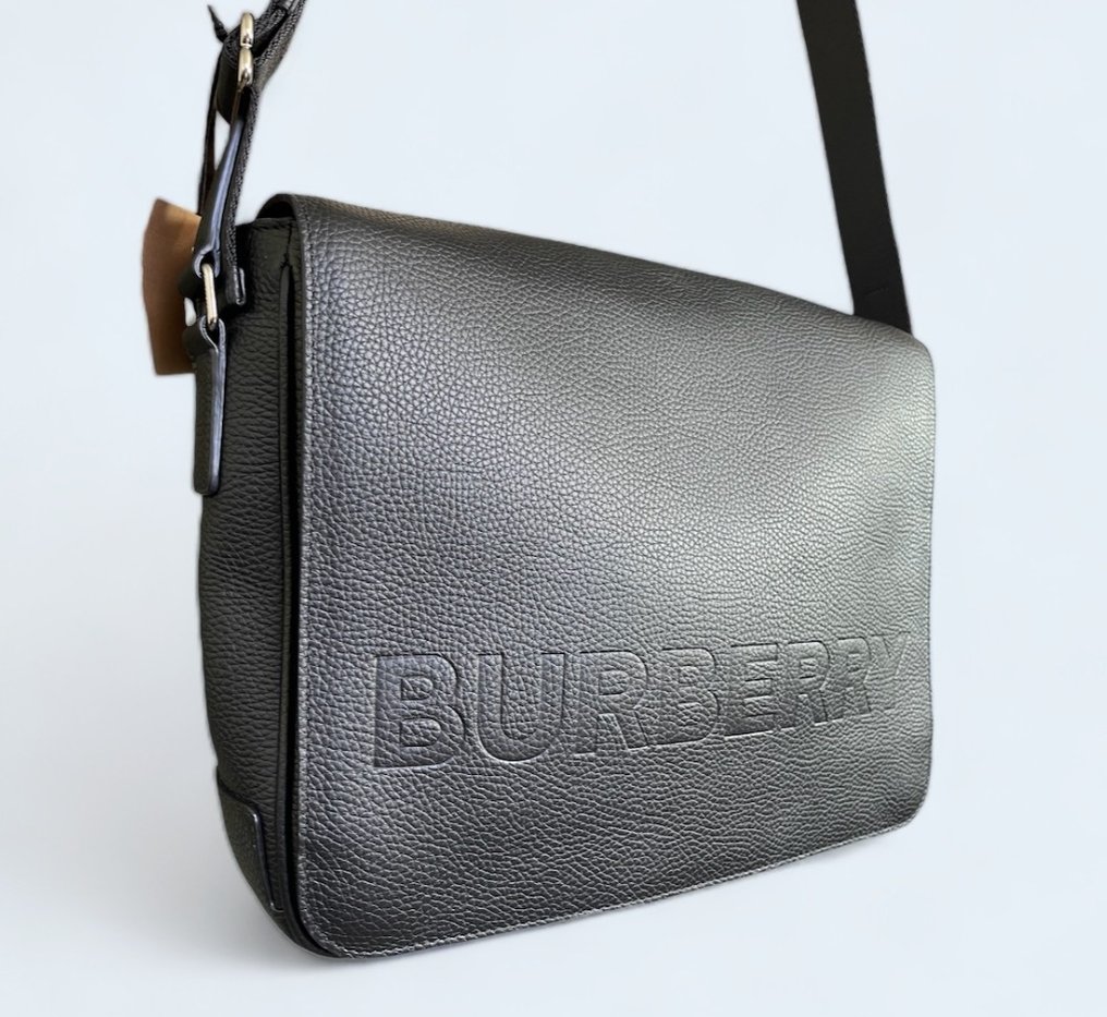Burberry embossed bag store