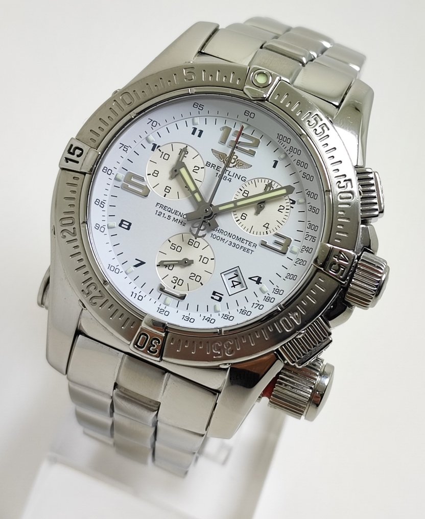 Breitling Emergency Mission 121.5 MHz A73321 2000 2010