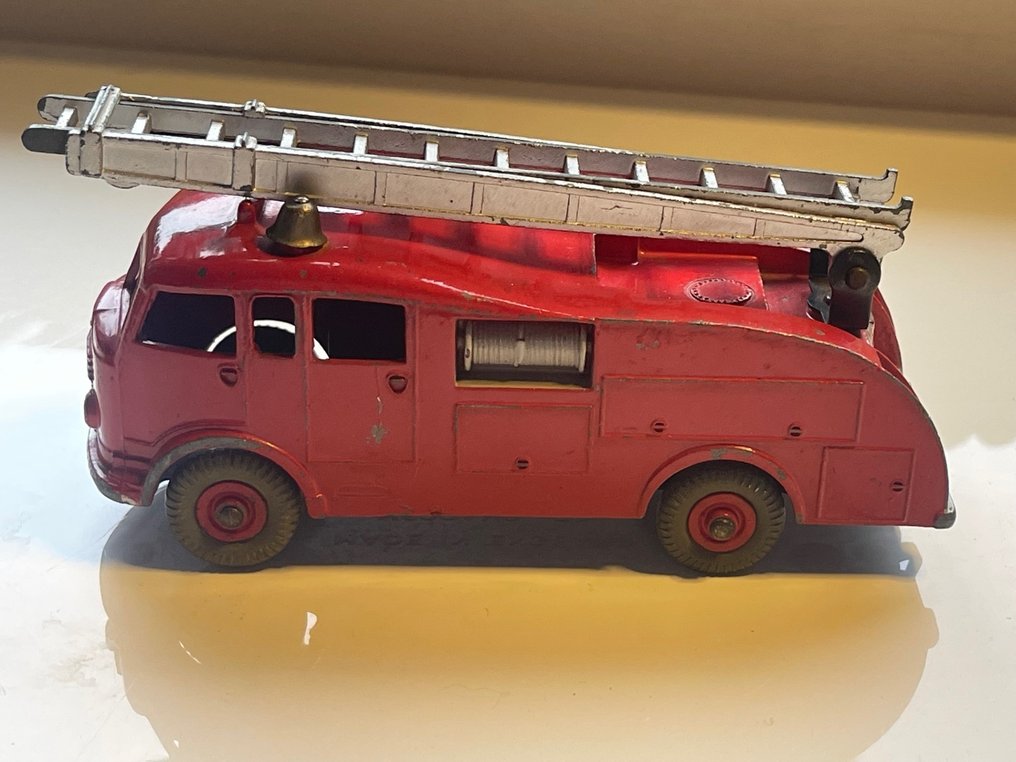 Véhicules de pompier miniatures 1/43, camions de pompier miniatures