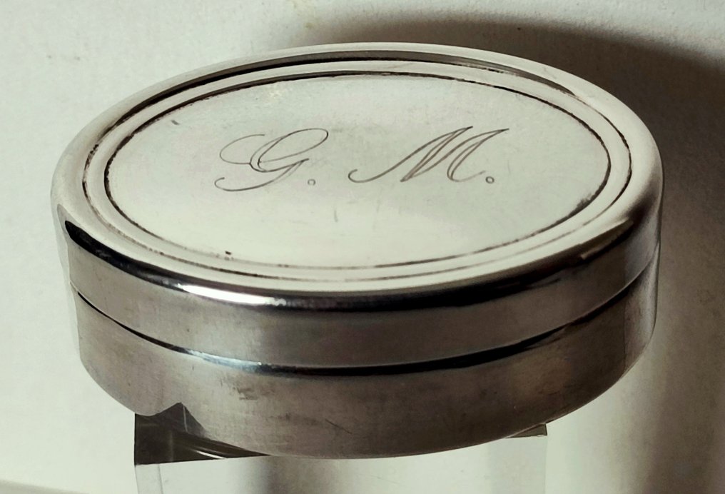 Pillbox Italy, 1970ca. Silver Catawiki