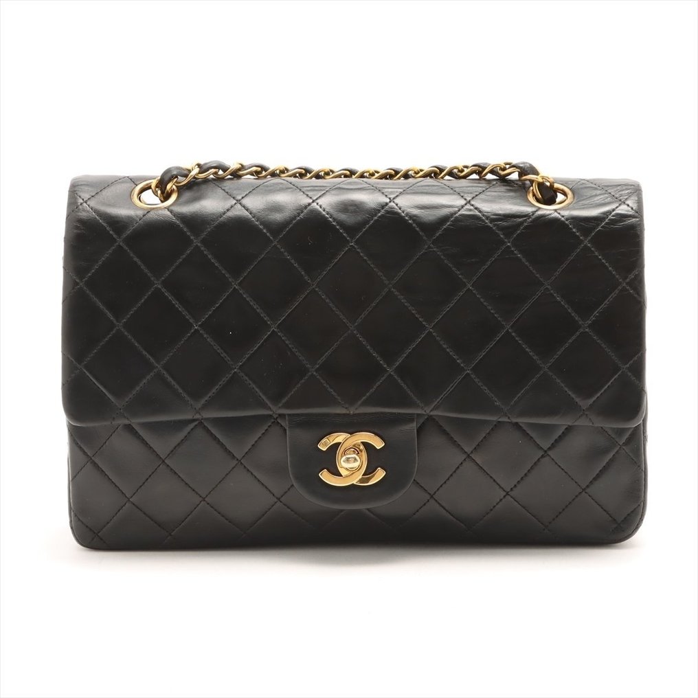 Chanel double chain shoulder bag outlet
