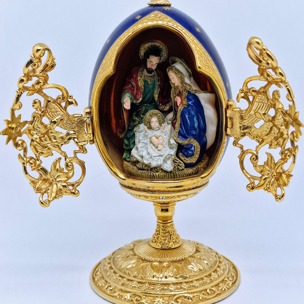 Faberge ei Ei Fabergé style Imperial "A king is born" porcelain