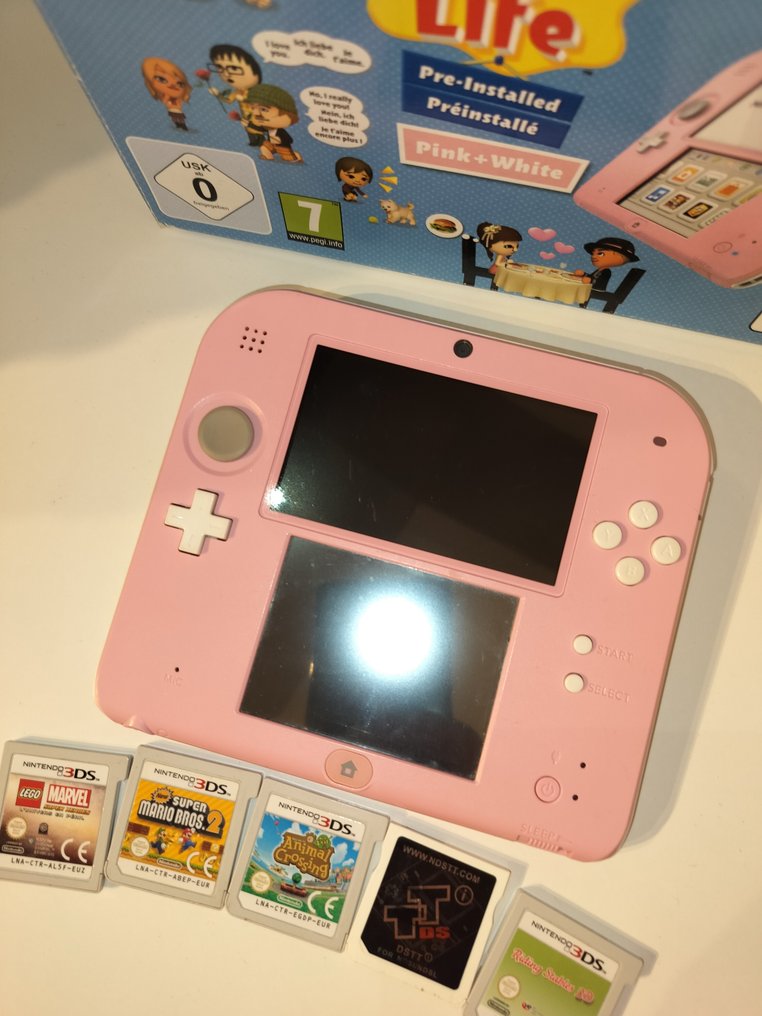 Nintendo 2ds clearance xl tamagotchi life