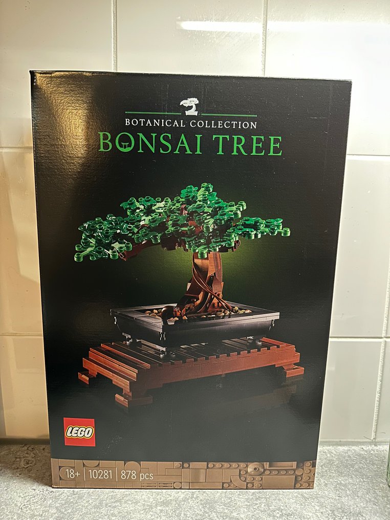Creator bonsai tree top